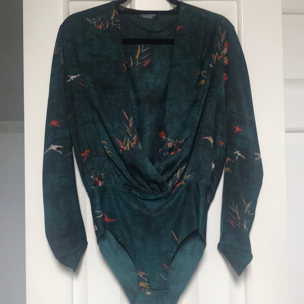 Blouse body suit